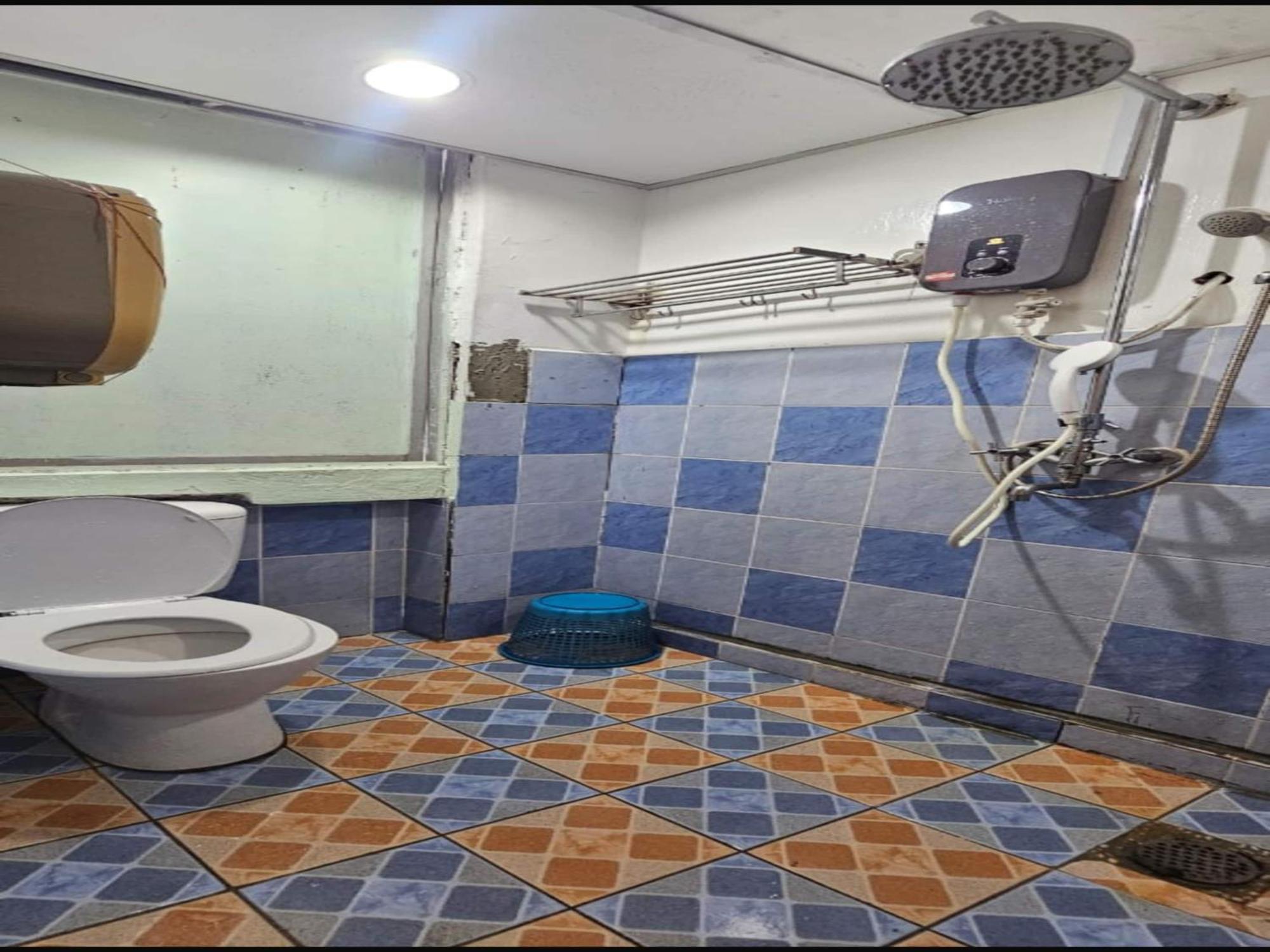 Oyo 90979 Sianglory Hotel 2*